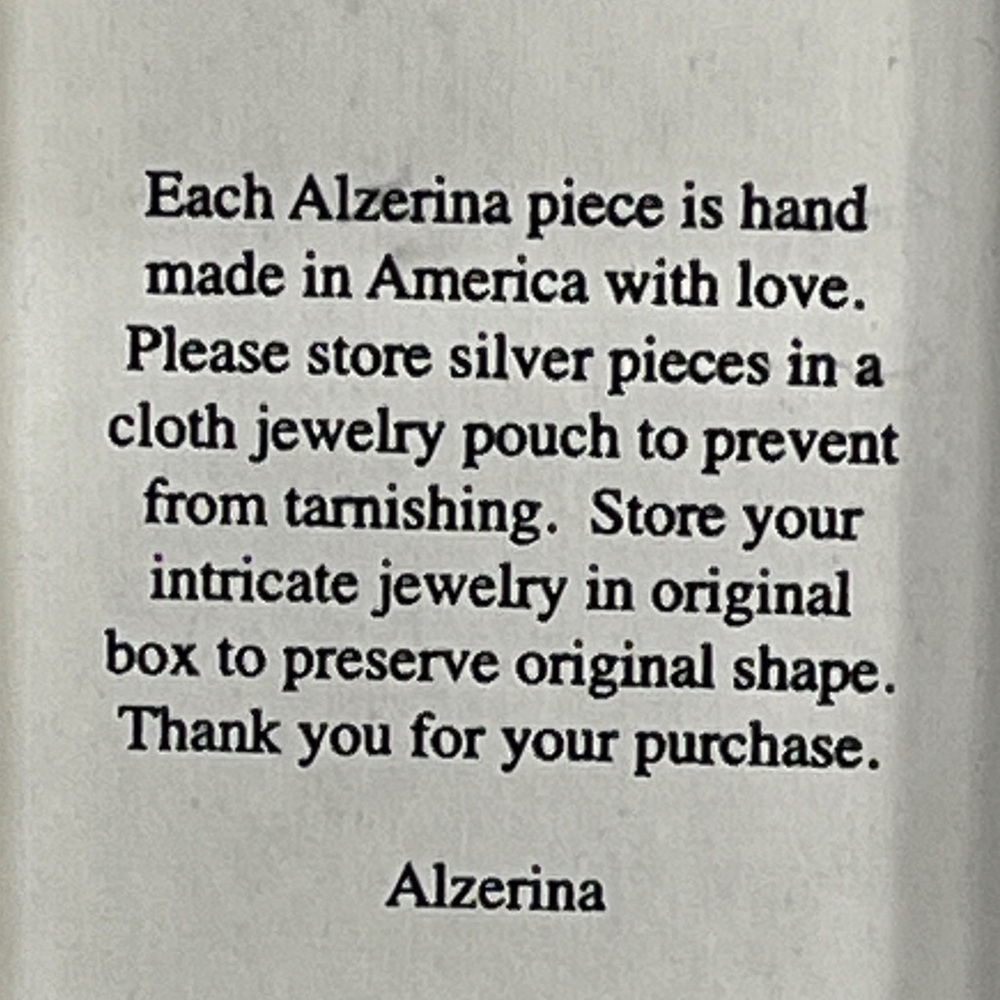 NWT 24kt Gold-Plated Gold and Green Magnolia Statement Earrings - Picture 4 of 5